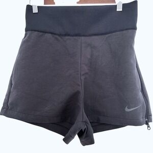 Nike NWT Medium Team Tech Pack athletic shorts women's gray/black